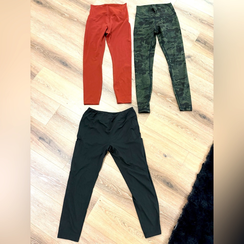 Lululemon legging lot size 6! Camo, black and rust colors!
